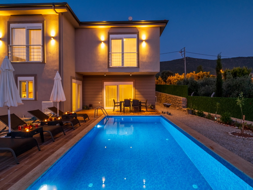  gece  -  Kasım
  | Kalkan Yeşilköy'de Çift Jakuzili 6 Kişilik Villa: Huzurlu Doğa Tatili